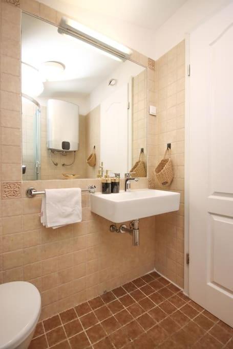 Bohemian Apartment City Center - 2 Bedroom Ragusa Esterno foto